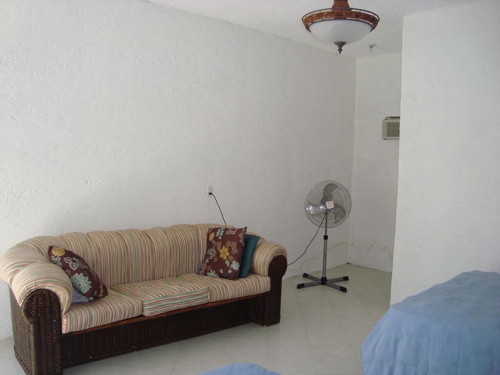 Hotel Teques Inn Tequesquitengo Habitación foto