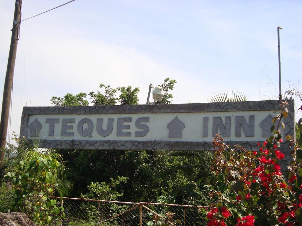 Hotel Teques Inn Tequesquitengo Exterior foto